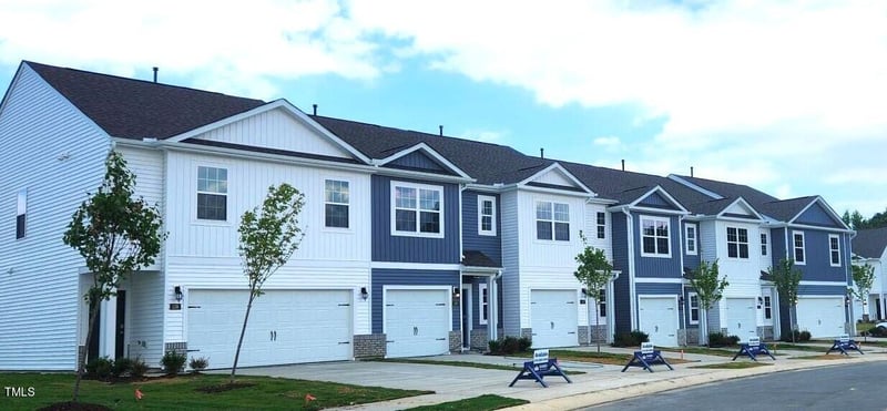 157 Leo St, Angier, NC 27501