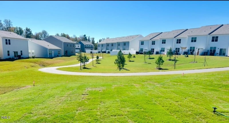 157 Meyers Ct, Clayton, NC 27520