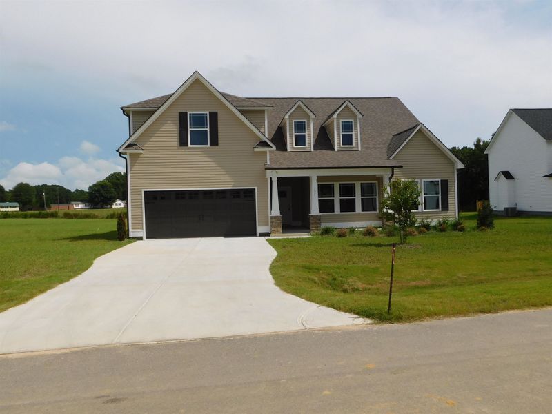 157 Monaghan Ct, Selma, NC 27576