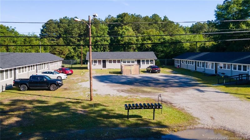 157 Old Shaw Rd, Fayetteville, NC 28303