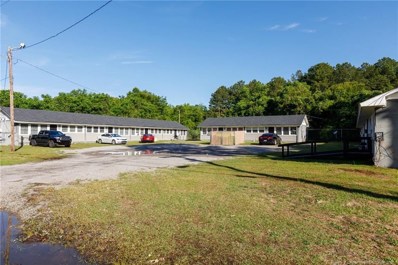 157 Old Shaw Rd, Fayetteville, NC 28303
