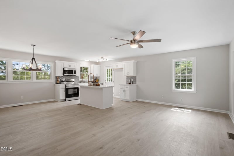 157 Reynolds Rd, Louisburg, NC 27549