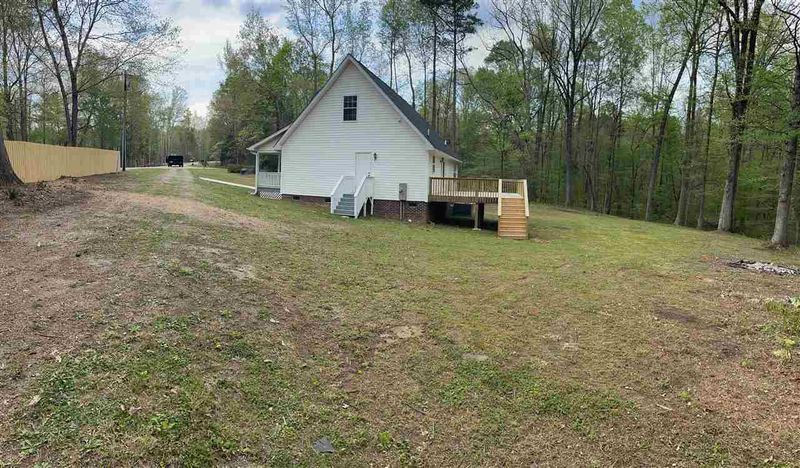 157 Ridgewood Rd, Youngsville, NC 27596