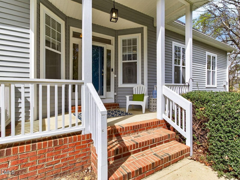 157 Summit Oaks Ln, Holly Springs, NC 27540