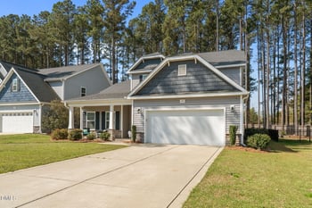 157 Timber Skip Dr, Spring Lake, NC 28390