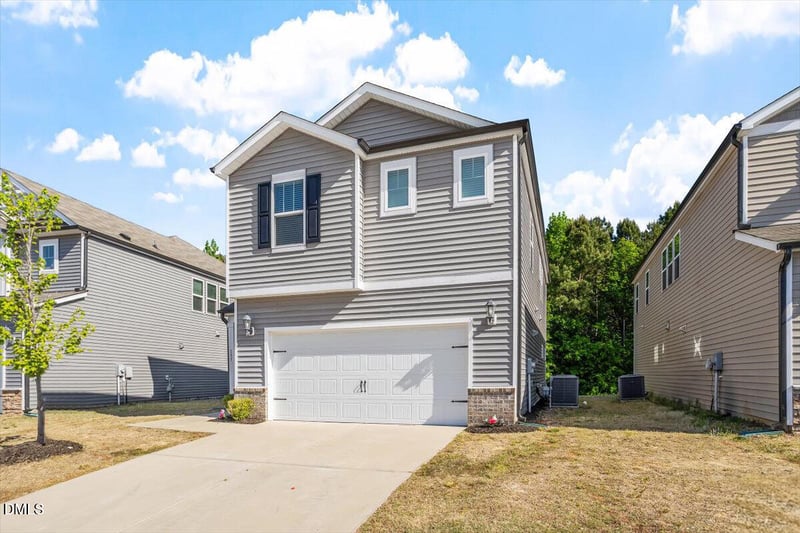157 Wilbur Lake Dr, Fuquay Varina, NC 27526