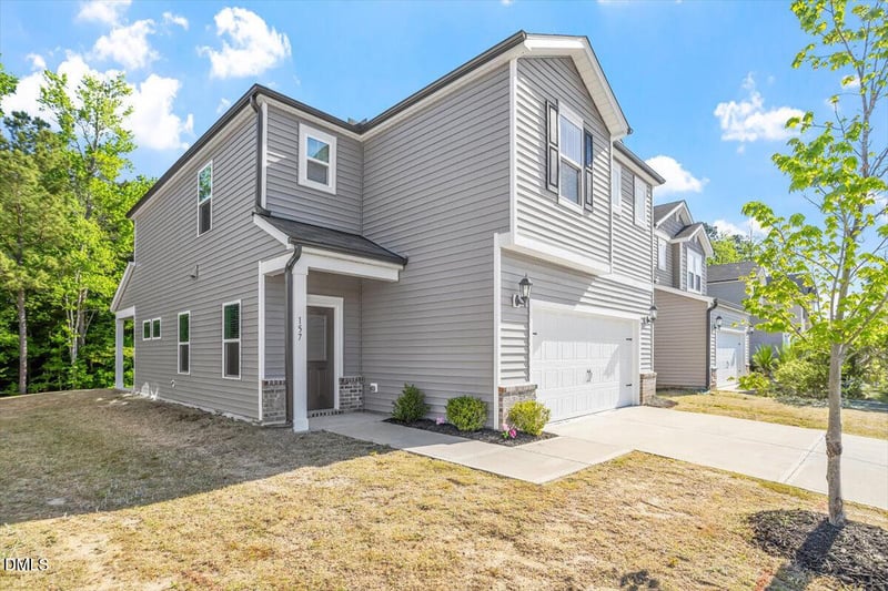 157 Wilbur Lake Dr, Fuquay Varina, NC 27526