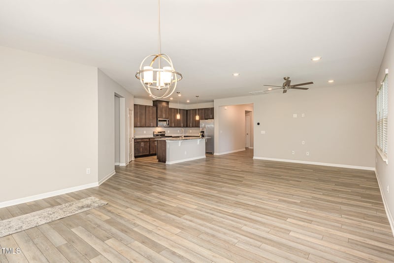 157 Willow Grove Ln, Fuquay Varina, NC 27526