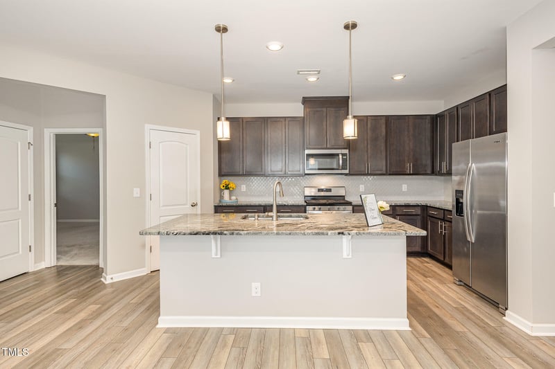 157 Willow Grove Ln, Fuquay Varina, NC 27526