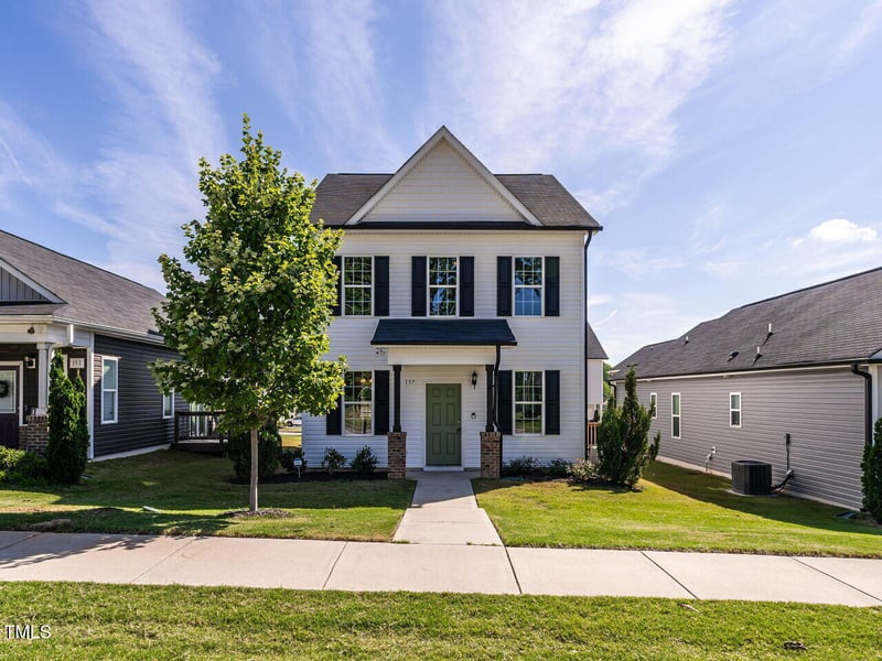 157 Wilson St, Clayton, NC 27520