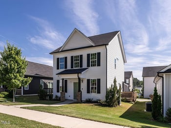 157 Wilson St, Clayton, NC 27520