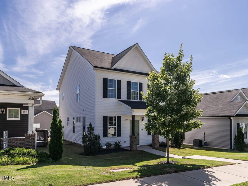 157 Wilson St, Clayton, NC 27520