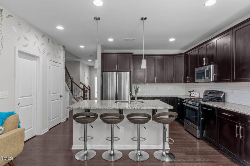 157 Writing Rock Pl, Apex, NC 27539