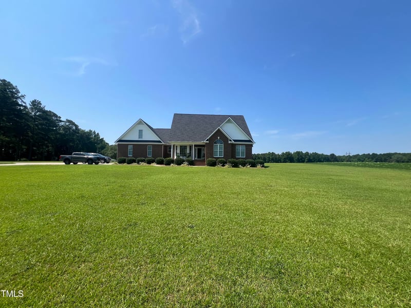 1575 King Mill Rd, Four Oaks, NC 27524