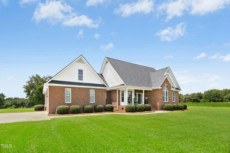 1575 King Mill Rd, Four Oaks, NC 27524