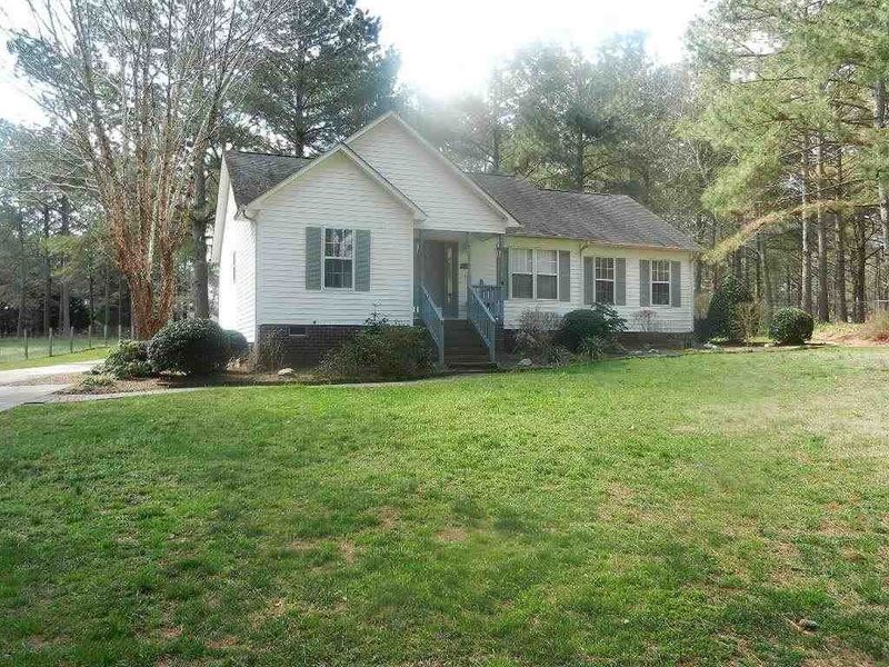 1575 Vinson Rd, Clayton, NC 27527