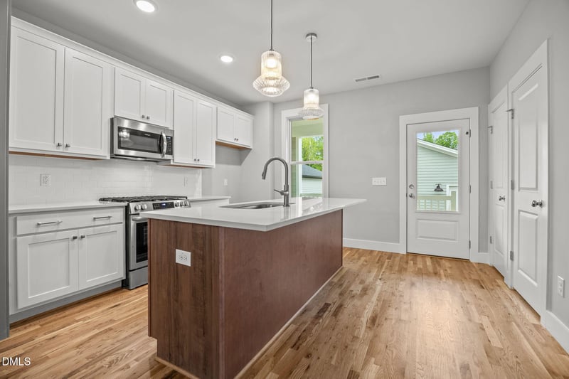 1576 Piney Falls Dr, Wendell, NC 27591