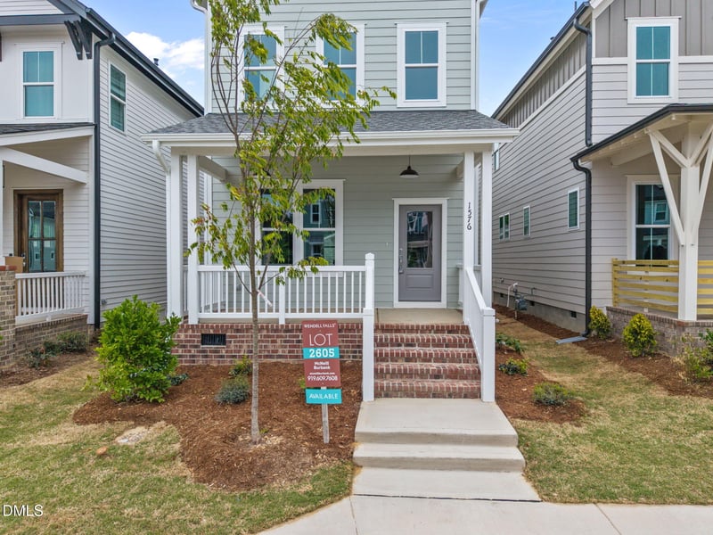 1576 Piney Fls Dr, Wendell, NC 27591