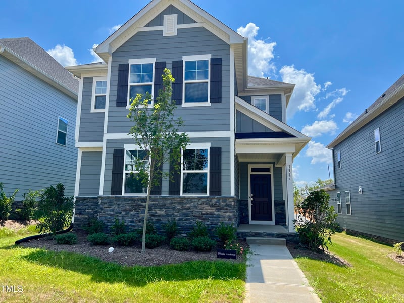 1577 Goldfinch Perch Ln, Knightdale, NC 27545