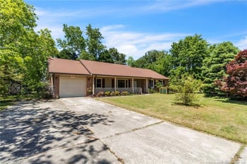 1578 Rossmore Dr, Fayetteville, NC 28314