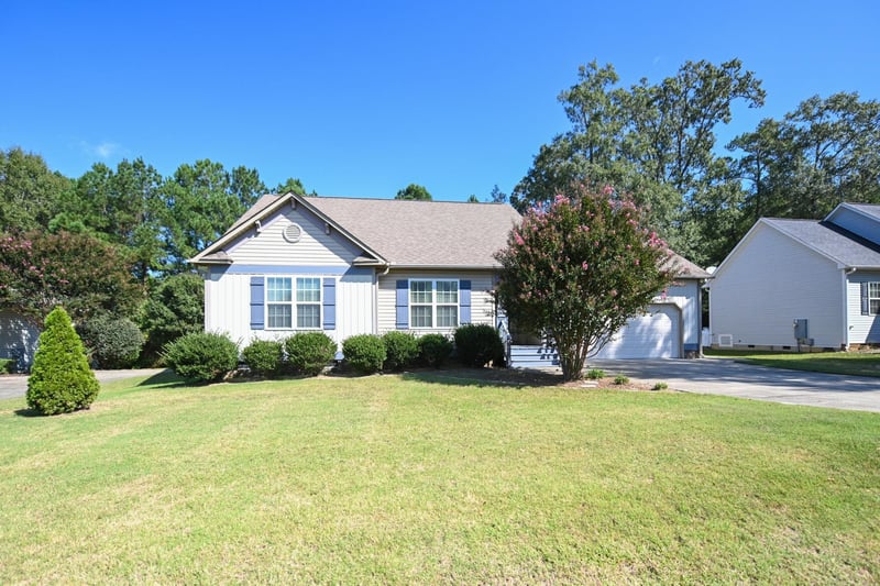 158 Adelaide Dr, Garner, NC 27529