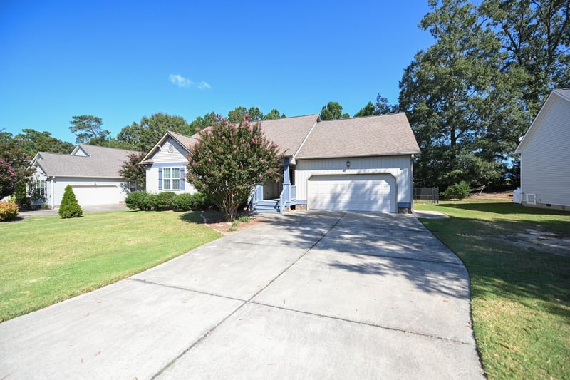 158 Adelaide Dr, Garner, NC 27529