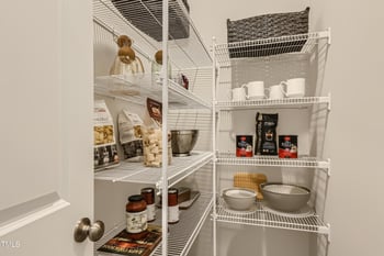 158 Beachcomber Dr, Lillington, NC 27546