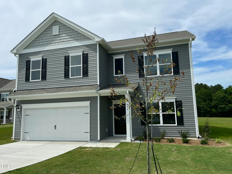 158 Citizens Ct, Four Oaks, NC 27524