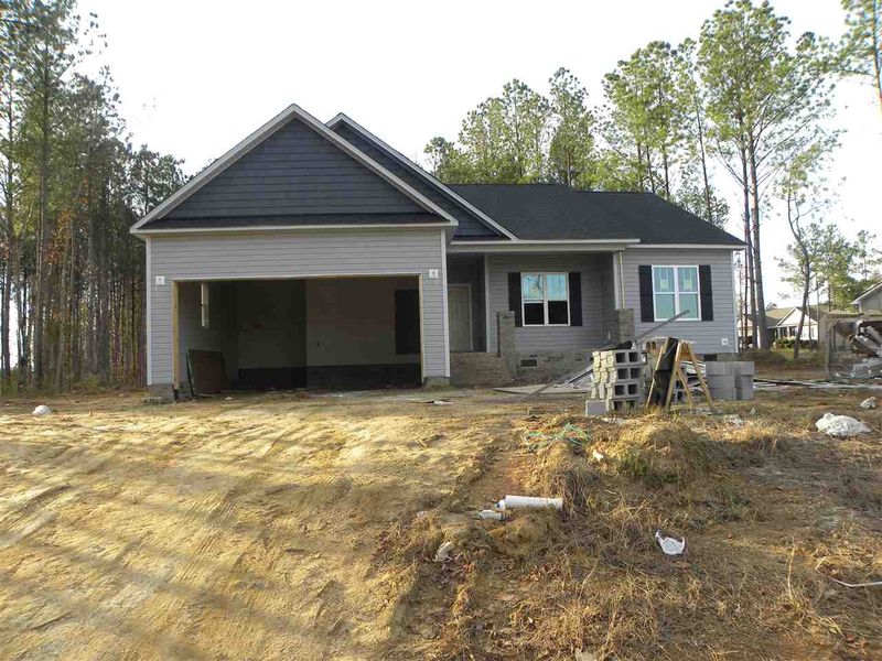 158 Crystal Creek Dr, Clayton, NC 27520
