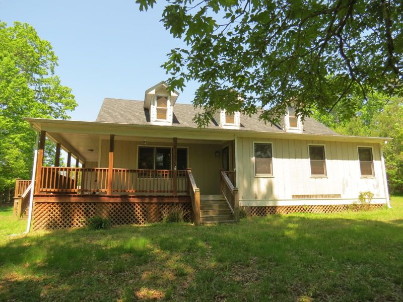 158 Dyking Rd, Louisburg, NC 27549