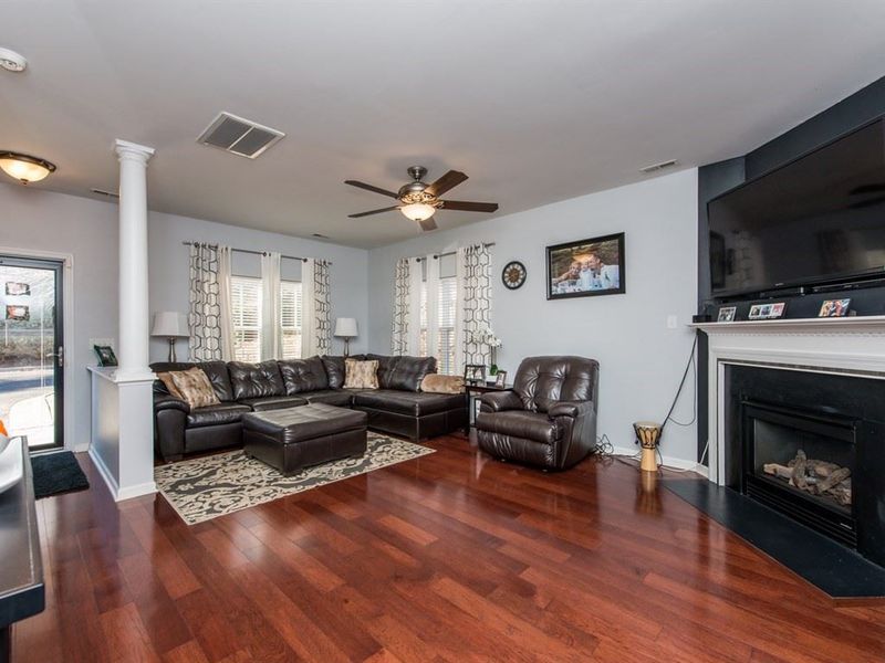 158 Forthview Way, Apex, NC 27502