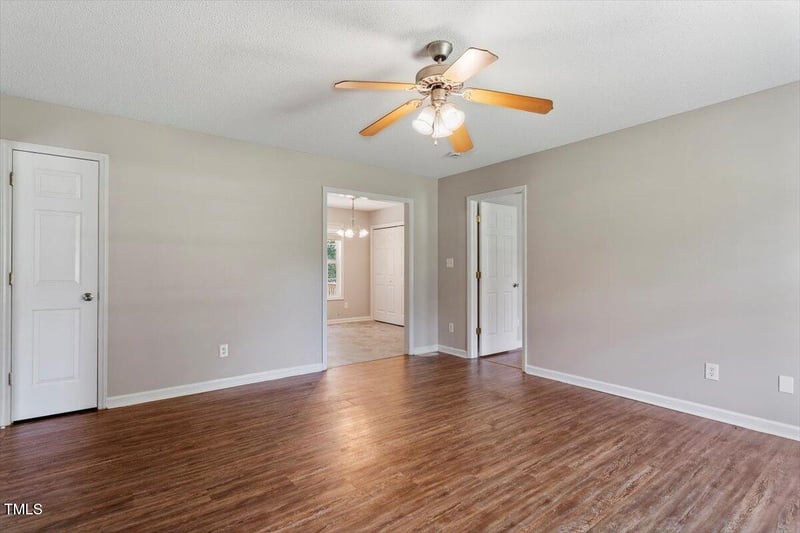 158 Red Oak Dr, Smithfield, NC 27577