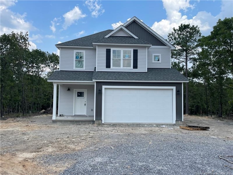 158 Travelers Ct, Lillington, NC 27546