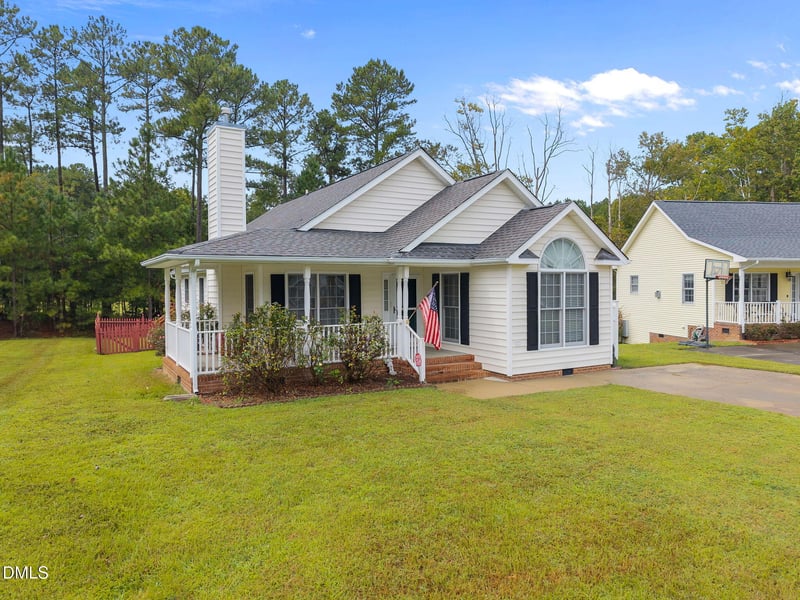 1580 Rogers Pointe Ln, Creedmoor, NC 27522