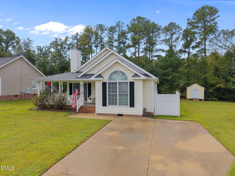 1580 Rogers Pointe Ln, Creedmoor, NC 27522