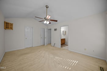 1580 Rogers Pointe Ln, Creedmoor, NC 27522