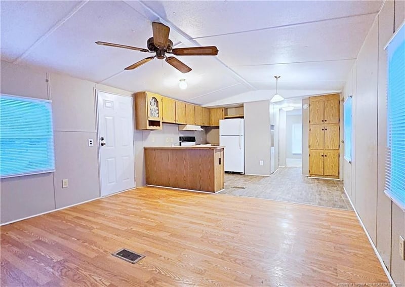 1581 Rim / 822 824 & 824 Rembrandt Rd, Fayetteville, NC 28314