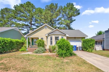 1582 Hazelcrest Dr, Fayetteville, NC 28304