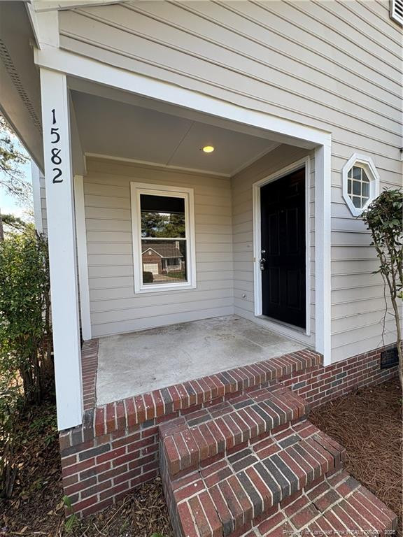 1582 Hazelcrest Dr, Fayetteville, NC 28304