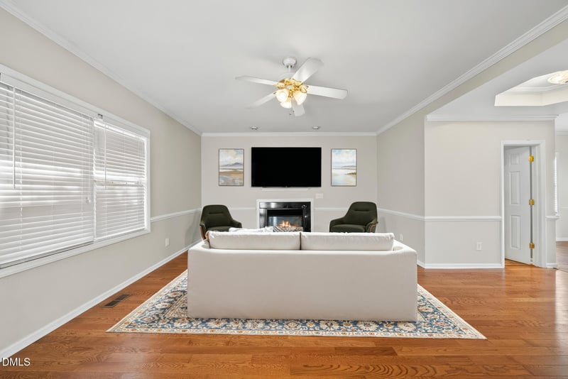 1589 Rogers Pointe Ln, Creedmoor, NC 27522