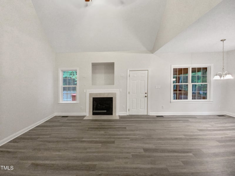 159 W Coventry Ct, Clayton, NC 27527