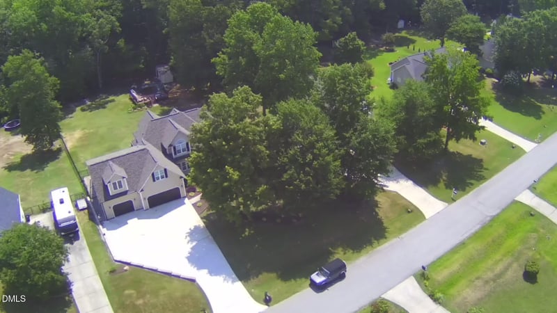 159 Fox Pen Dr, Raleigh, NC 27603