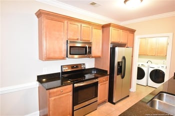 159 Gallery Dr #201, Spring Lake, NC 28390