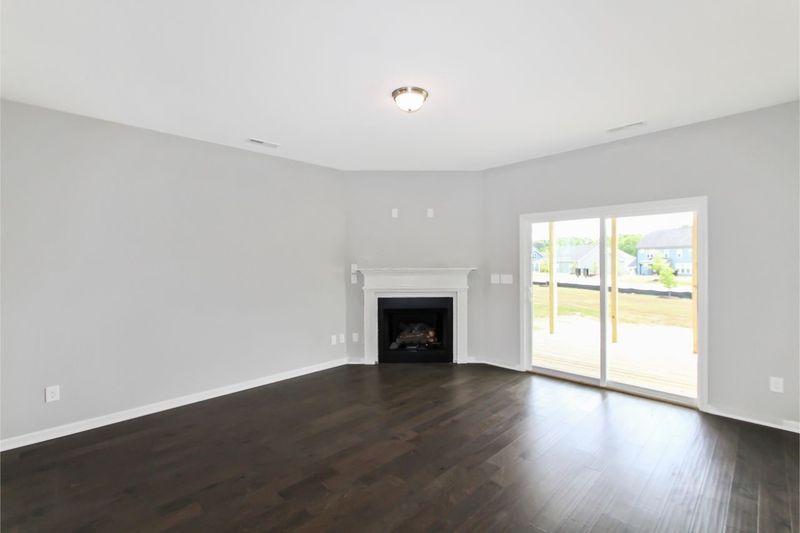 159 Highmeadow Ln, Clayton, NC 27520