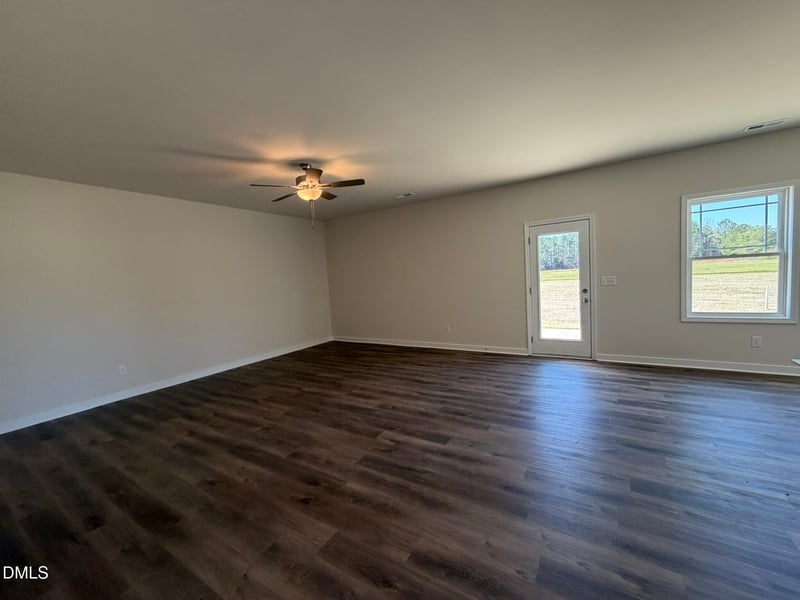 159 Jacobs Ridge Dr, Four Oaks, NC 27524
