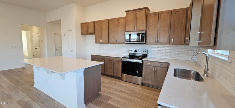 159 Robert Howe Dr, Fuquay Varina, NC 27526