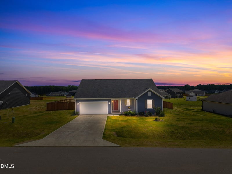159 Robert Howe Dr, Fuquay Varina, NC 27526