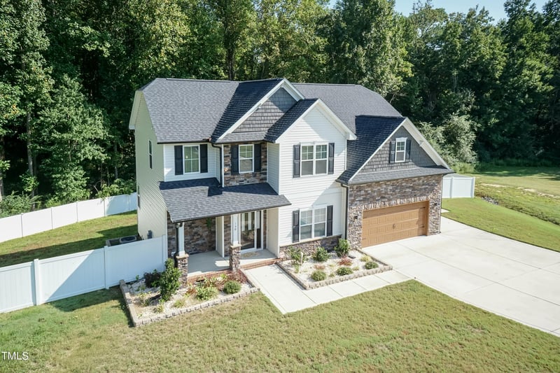 159 Shady Oaks Dr, Benson, NC 27504