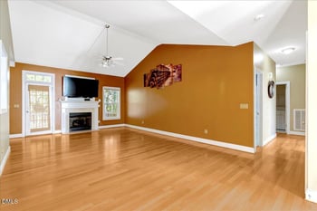 159 Waterfall Rd, Henderson, NC 27537
