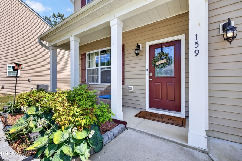 159 Weatherstone Ln, Zebulon, NC 27597